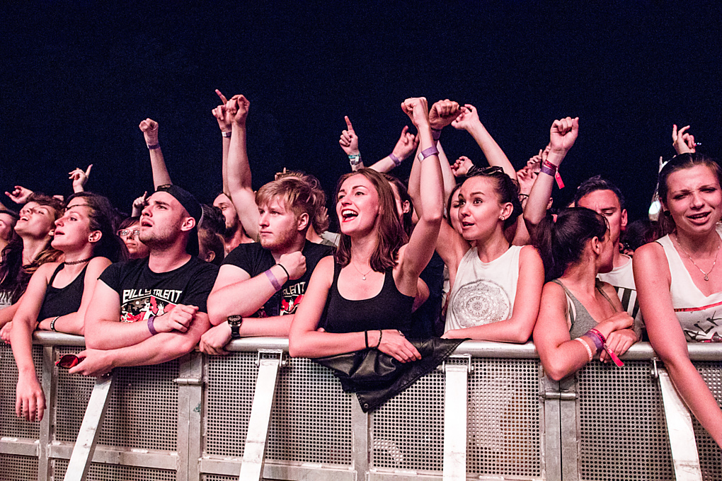 Žádná festivalová hodinka hraní a domů. Fanoušci dostali opravdu plnotučný, skoro dvě hodiny trvající koncert.