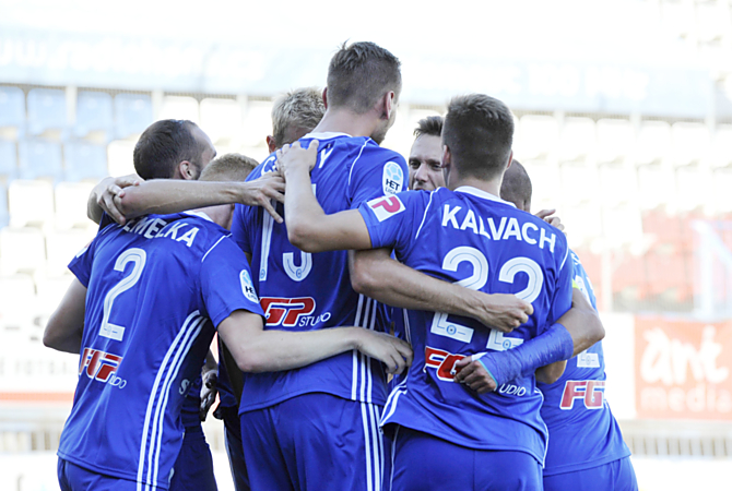 Sigma jde na Slavii. Tomáš Chorý, David Houska, Uroš Radakovič, Miloš Buchta proti Dannymu, Necidovi, Škodovi, Rotaňovi... To uvidí v sobotu Andrák.
