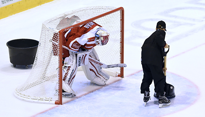 HC Olomouc hraje v pátek v Pardubicích a v neděli s BK Mladou Boleslav. V brance Mory bude připraven opět slovenský reprezentant Branislav Konrád.