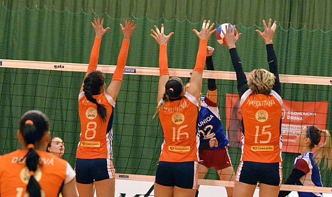 VK UP Olomouc úspěšně odstartoval do extraligy dvěma jasnými výhrami. Nyní jej čeká v sobotu derby v Prostějovem.