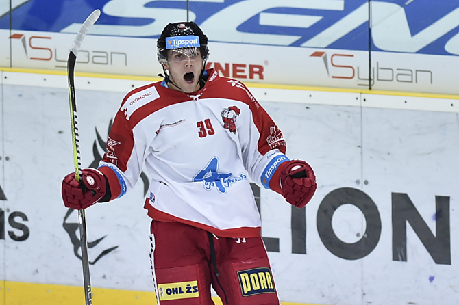 Marek Laš vyronval na 1:1. A bylo to v oslabení. Pro Moru už šestý gól v početní nevýhodě.