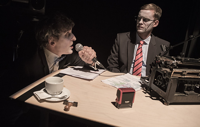 Hit skupiny A - Život s krajtou