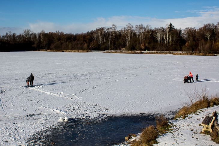 LEDEN, JAK MÁ BÝT. Když začne mrznout, vyrazím tradičně na Poděbrady, které jsou pro toto téma fotograficky velmi vděčné, a tak se fotka z nich objeví prakticky v každém ročním ohlédnutí už moc let zpátky. Musím příští rok vyrazit jinam.