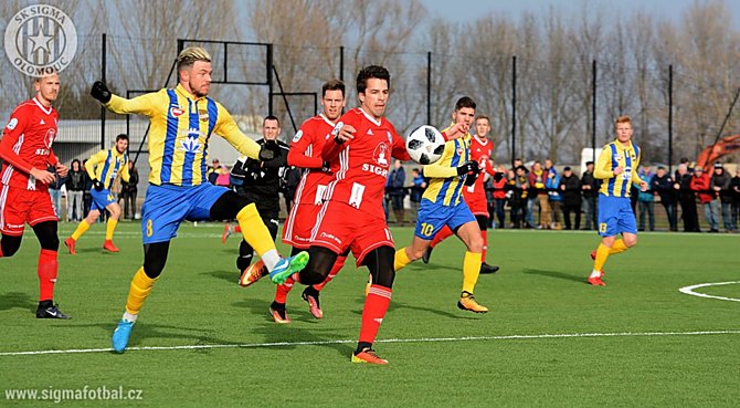 Roman Polom se proti Dunajské Stredě trefil hlavou v závěru prvního poločasu.