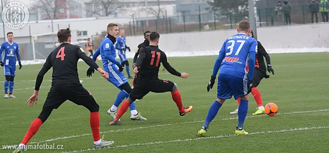 Jakub Plšek skóroval proti Opavě střelou bez přípravy z hranice velkého vápna.