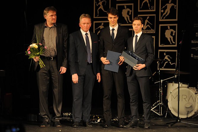 NEJLEPŠÍ JUNIORSKÉ DRUŽSTVO Olomouckého kraje 20171: MAPEI MERIDA Kaňkovský.