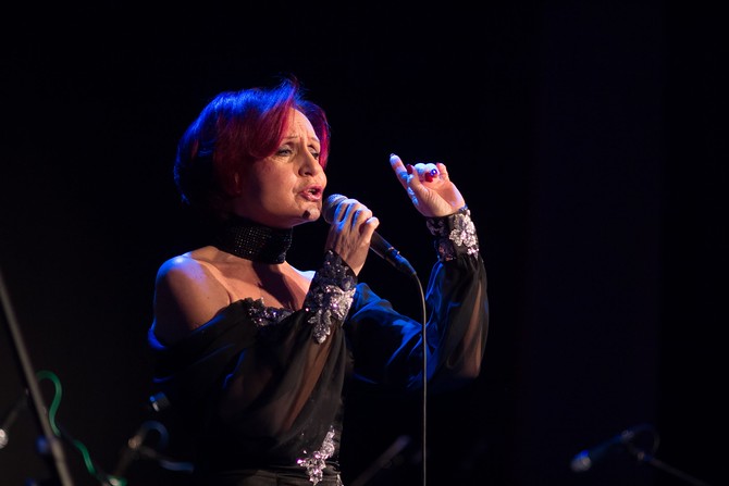 Ples mezi květy ozdobí i Petra Janů