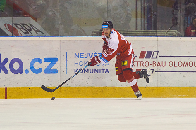 Proti Zlínu se neprosadil ve středu ani slovenský útočník František Skladaný. Stav série je 1:1, v pátek a v sobotu se hrají zápasy ve Zlíně.