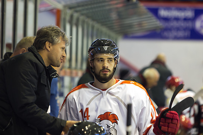 Jan Tomajko povede HC Olomouc se Zdeňkem Motákem.