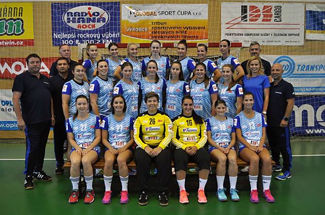 DHK ZORA Olomouc v prvním semifinále prohrál s Mostem 23:29.