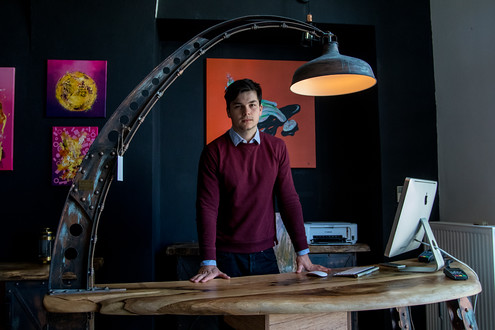 Pokud v ateliéru nenarazíte přímo na Zuzanu, buďte si jisti, že i tak se vám dostane skvělých rad a péče.