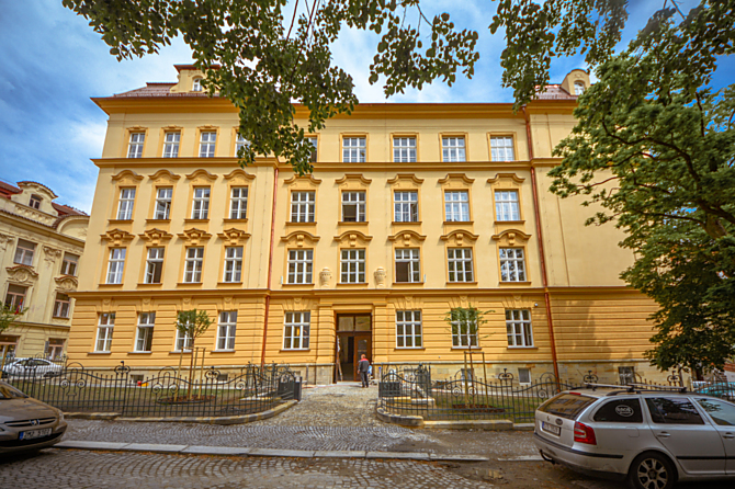 Rekonstruovala se i budova Na Hradě 5