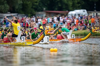 Oblíbené dračí lodě opět v Olomouci. Pro děti je navíc po celou sobotu 21. července připraven bohatý doprovodný program.