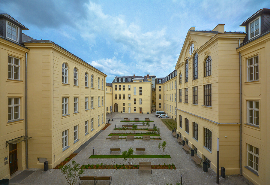 Univerzita Palackého v Olomouci, Filozofická fakulta - OLOMOUC.CZ